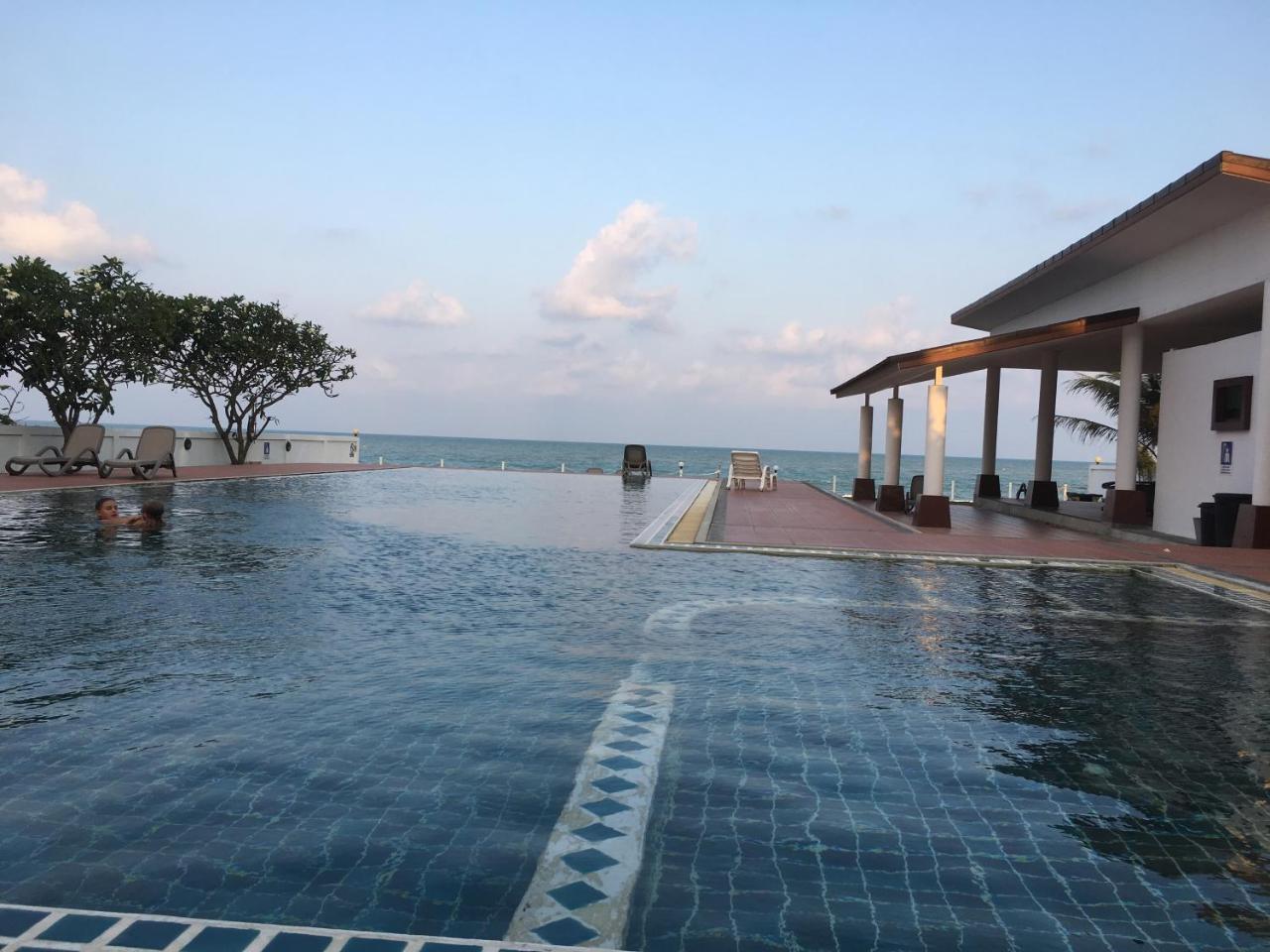 Khanom Beach Residence Monthly Rental Condo Extérieur photo
